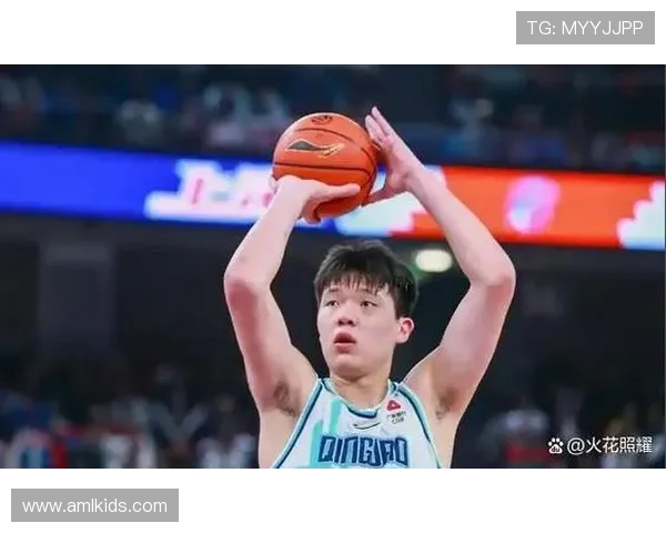 杨瀚森爆砍18分半场连送暴扣